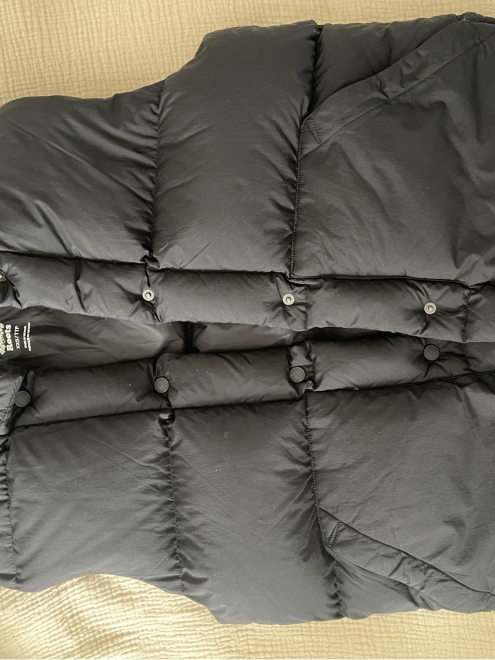 Roots Black Quilted Duck down Puffer Vest - Picture 6 of 6